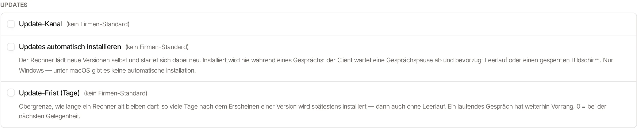 Ausschnitt des Bereichs „Updates“ aus der Karte. Bei „Update-Kanal“ ist das Häkchen gesetzt, darunter steht die Auswahlliste auf „Stabil“, daneben das noch leere Kästchen „Sperren (Nutzer kann nicht ändern)“. Die beiden Einstellungen darunter, „Updates automatisch installieren“ und „Update-Frist (Tage)“, tragen den Zusatz „(kein Firmen-Standard)“, haben kein Häkchen und zeigen nur ihren Erklärtext.